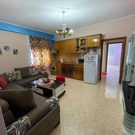 Lungomare Apartment *